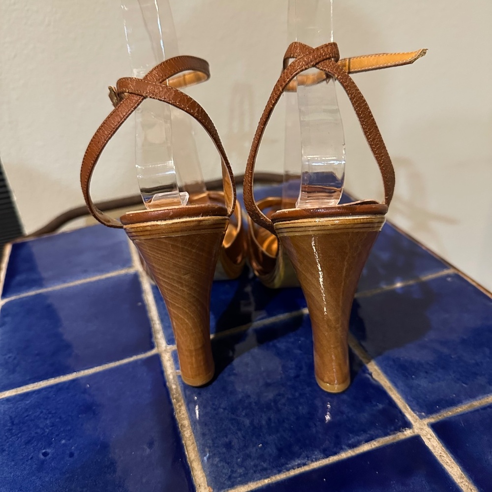 Woodworks by Thom McAn / Brown Leather &  Wood 4 " High Heel Platform Sandals - Picture 12 of 13